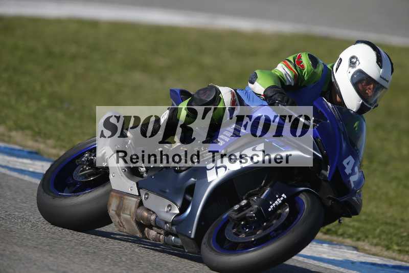 /Archiv-2024/02 29.01.-02.02.2024 Moto Center Thun Jerez/Gruppe gruen-green/42